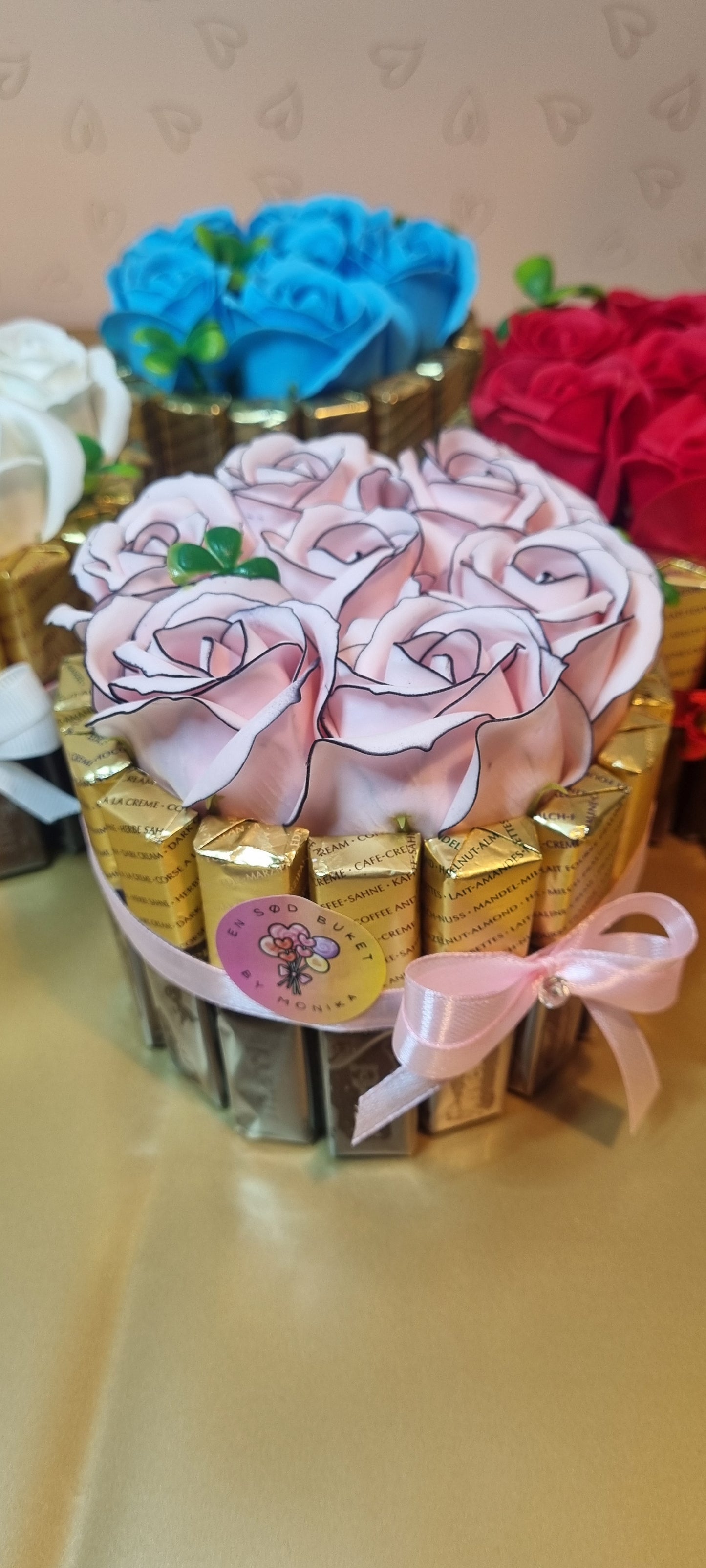 ✨Mini-gave med chokolade og sæberoser✨